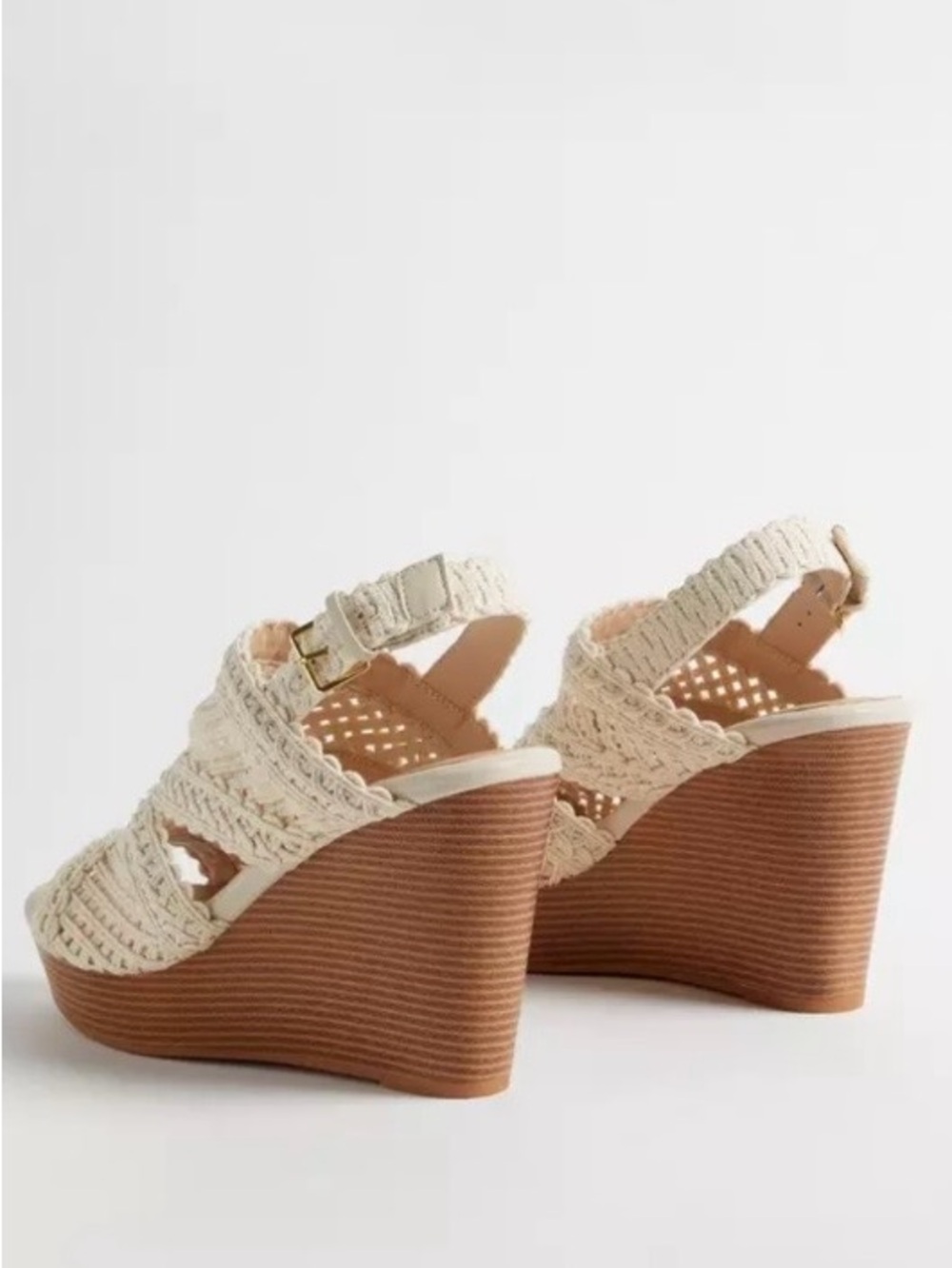 Torrid Cream Crochet Wedge Platform Sandals - Size 10WW - Worn Once! - Picture 8 of 12